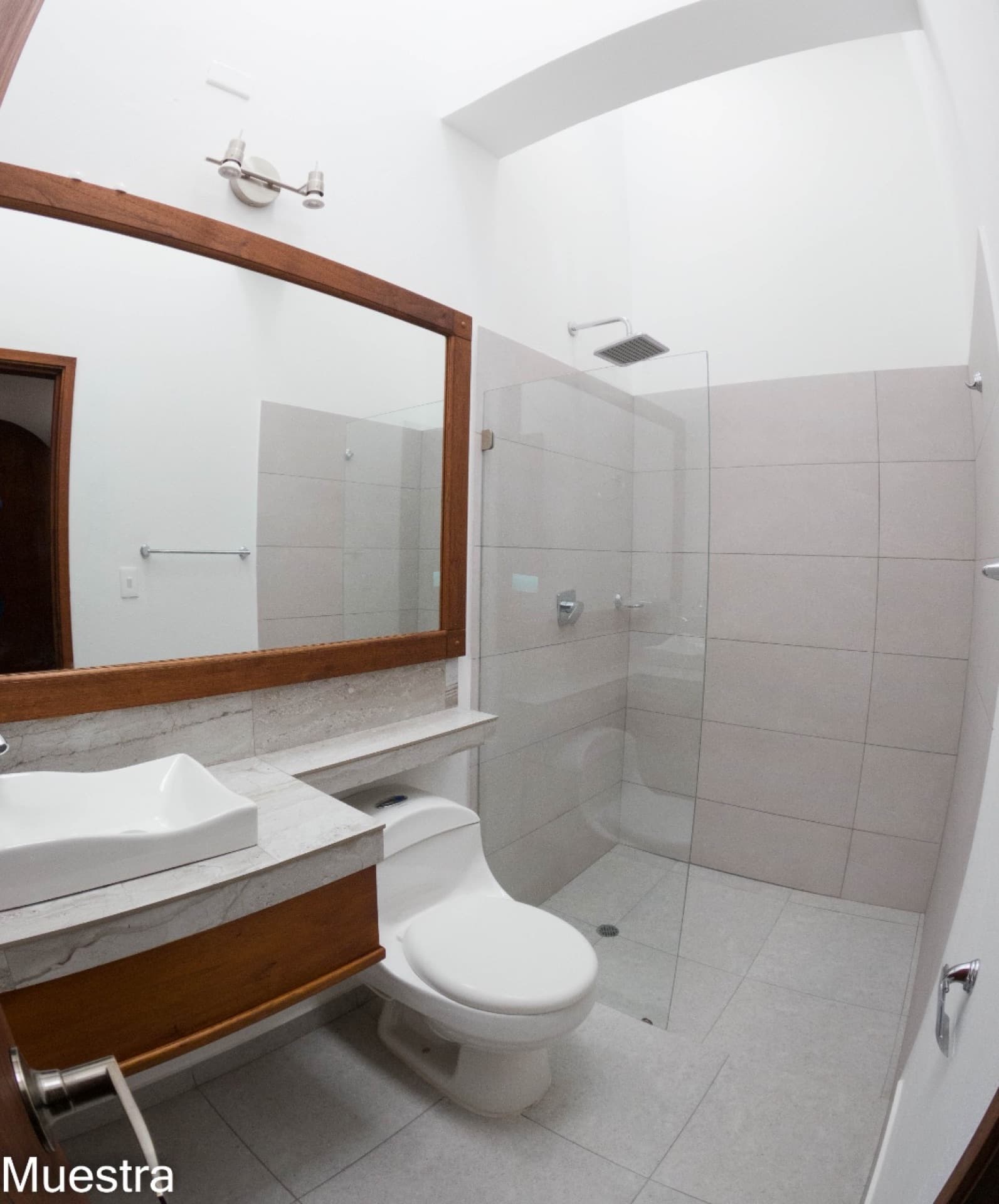 Casa rural en Roble Bajo — 183 m²