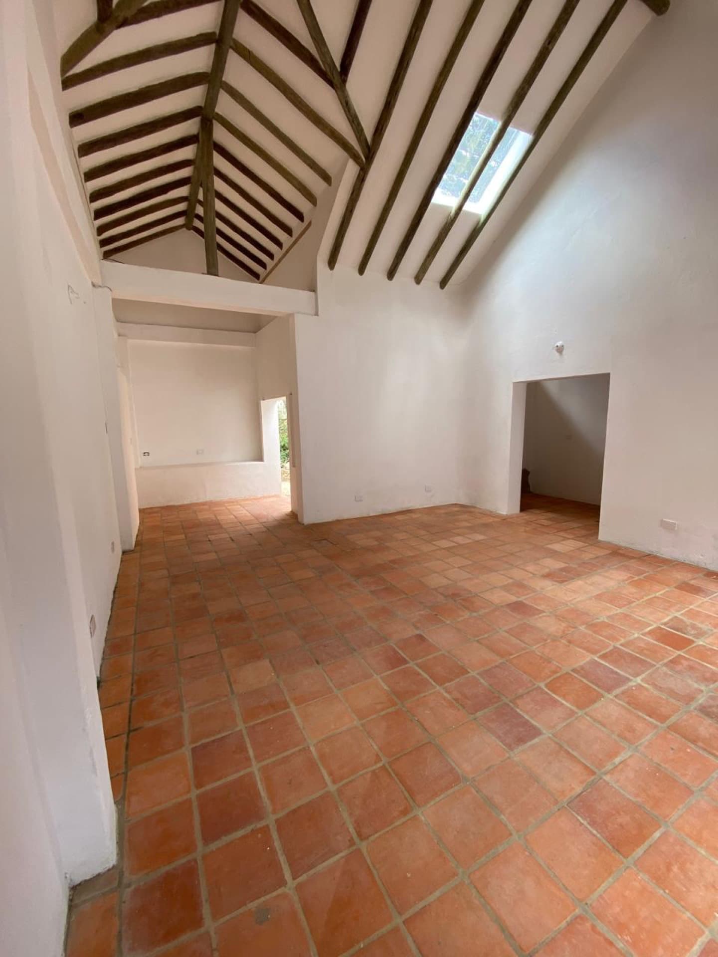 Local comercial en 30m de la plaza central — 55 m² — foto 3